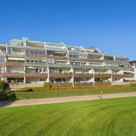 And Modern By The Sea קריסטיאנסאנד